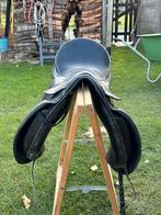 Dressuur zadel 18 inch MW BOOM, Dieren en Toebehoren, Ophalen, Gebruikt, Dressuur
