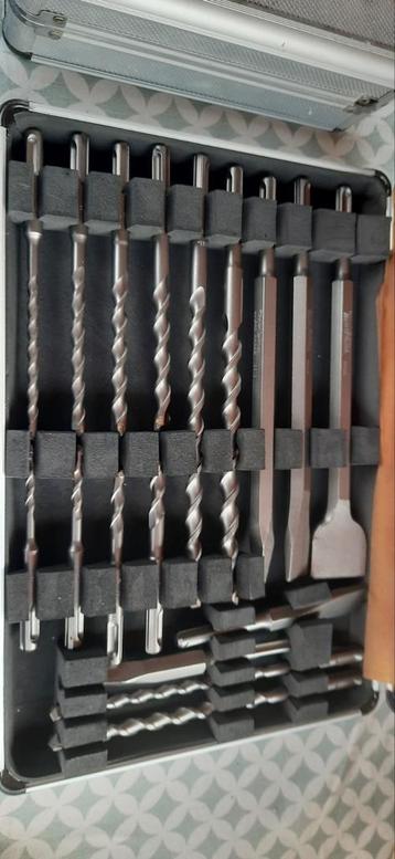 Set boren sds hilti en malita en klokboren set  beschikbaar voor biedingen