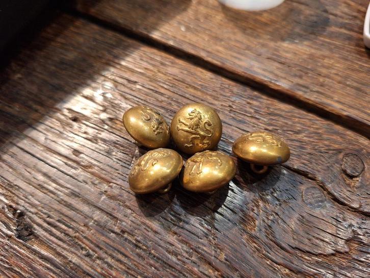 oude knopen van Belgische leger, begin 1900, Verzamelen, Militaria | Algemeen, Landmacht, Kleding of Schoenen, Ophalen of Verzenden