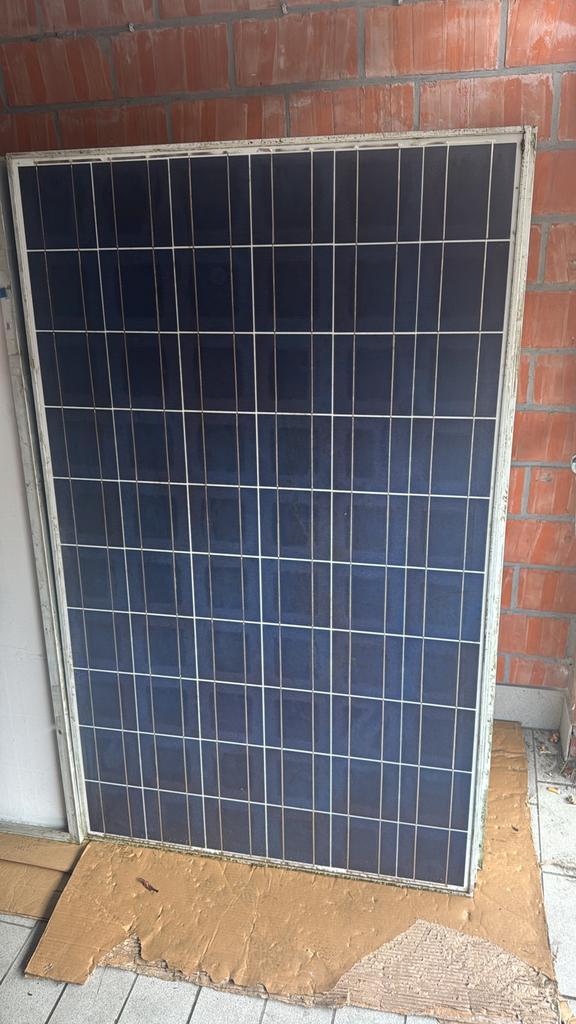 Perfect werkende zonnepanelen, Doe-het-zelf en Bouw, Zonnepanelen en Toebehoren, Gebruikt, Paneel, 200 wattpiek of meer, Ophalen