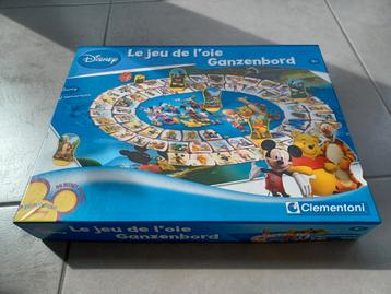 Het grote Disney Ganzenbord spel  (Clementoni)  beschikbaar voor biedingen