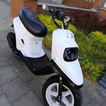 Onderhoud of herstellingen aan alle scooters,bromfietsen of 