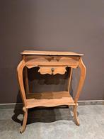 Belle table avec espace de rangement pratique, Antiquités & Art, Antiquités | Meubles | Tables, Enlèvement