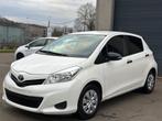 Toyota Yaris 1.4d-4D Euro5 1e eigenaar klaar Registre, Auto's, Toyota, Euro 5, Stof, Wit, Bedrijf