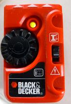 Détecteur de métaux et de flux Black & Decker -> 5€, Bricolage & Construction, Électricité & Câbles, Comme neuf, Interrupteur