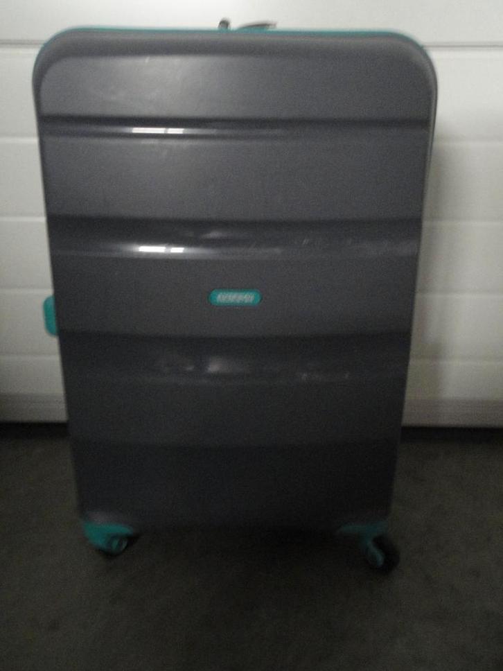 Trolley: American Tourister, Handtassen en Accessoires, Koffers, Gebruikt, Hard kunststof, 50 tot 60 cm, 35 tot 45 cm, Slot, Uitschuifbare handgreep