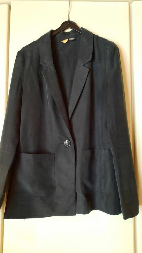 zwarte blazer , maat 36, zachte gladde stof, Kleding | Dames, Jasjes, Kostuums en Pakken, Zo goed als nieuw, Jasje, Maat 36 (S)