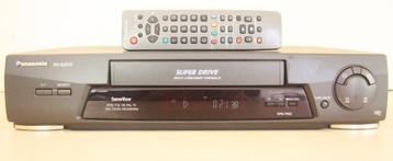 Panasonic Videorecorder Met Afstandsbediening / Super Drive beschikbaar voor biedingen