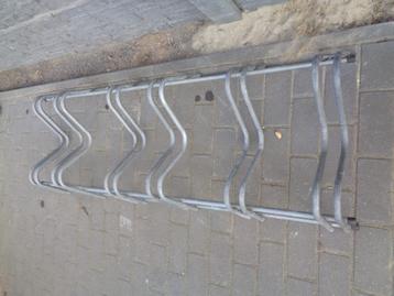 Verzinkt Fietsenrek 160 x 62 x 30 cm beschikbaar voor biedingen