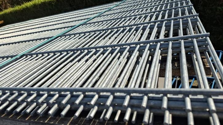 Volierepanelen 8mm dik 2cm breed, Dieren en Toebehoren, Vogels | Hokken en Kooien, Nieuw, Ophalen