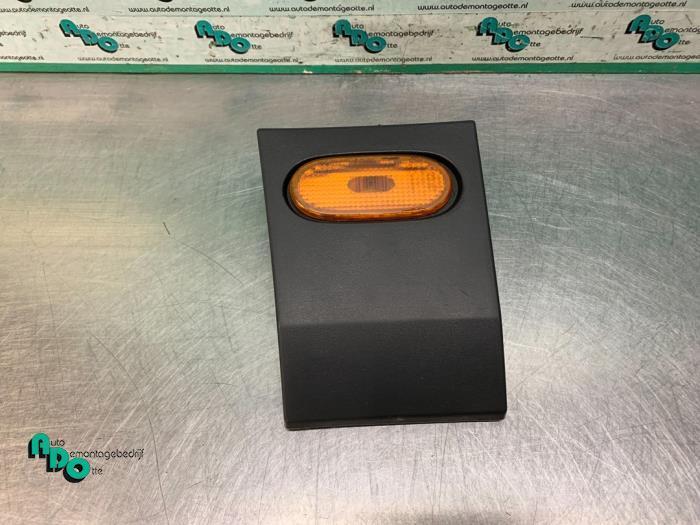 Sierstrip van een Mercedes Sprinter (Sprinter 06-), Auto-onderdelen, Carrosserie, Mercedes-Benz, Gebruikt, 3 maanden garantie