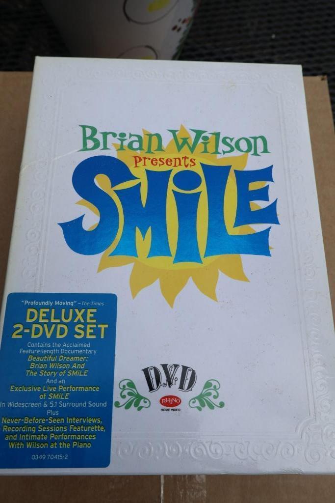 Brian Wilson - Smile 2 dvd Deluxe set *ZELDZAAM*, Cd's en Dvd's, Dvd's | Muziek en Concerten, Gebruikt, Muziek en Concerten, Boxset
