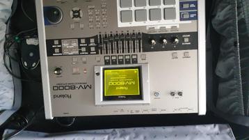 Roland MV8000, Enlèvement ou Envoi, Comme neuf, Roland, Avec valise ou flightcase