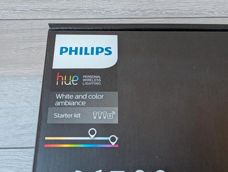 Philips Hue starterset 3x Hue E27-lamp met Hue Bridge, Huis en Inrichting, Lampen | Losse lampen, Nieuw, Led-lamp, Minder dan 30 watt