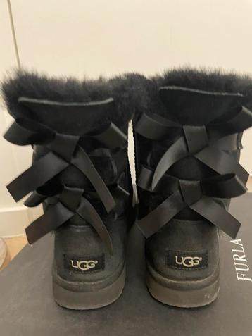 Ugg 37 noir Uk 3