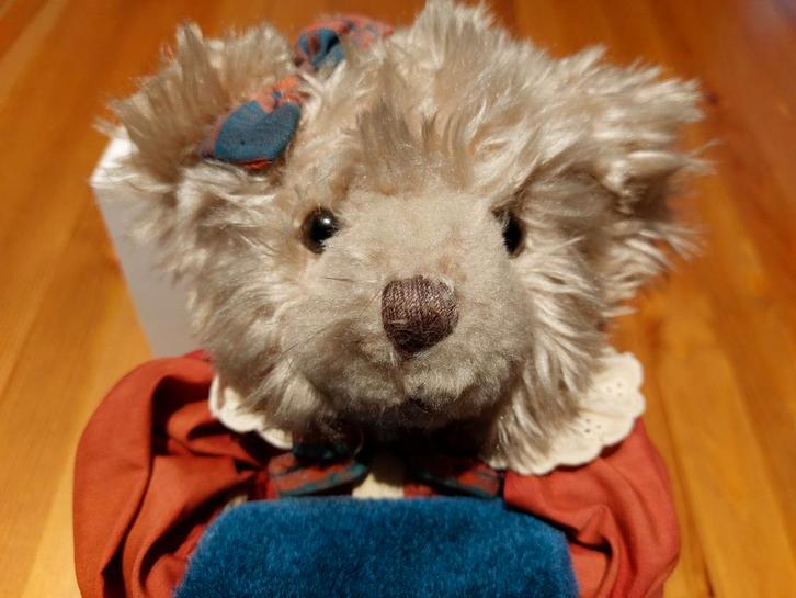 Vintage Russ Berrie BrittanyTeddy knuffel beer 35 cm, Verzamelen, Beren en Cherished Teddies, Gebruikt, Ophalen of Verzenden