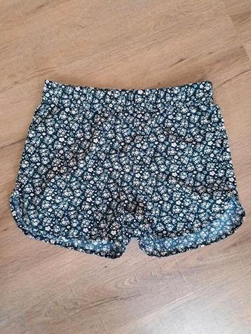 Nommez-le, short, fleurs, taille 146, Pantalon, Name it, Comme neuf, Enlèvement