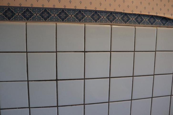 Originele retro badkamertegels uit 1954 per m², Doe-het-zelf en Bouw, Tegels, Gebruikt, Wandtegels, Keramiek, Minder dan 20 cm