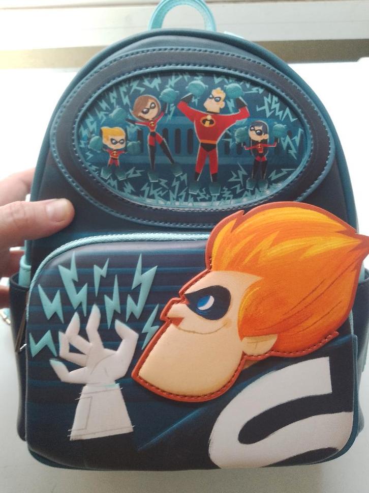 new mini backpack pixar(80€)the incredibles glow in the dark, Bijoux, Sacs & Beauté, Sacs | Sacs à dos, Neuf, Disney ou Dora, Envoi