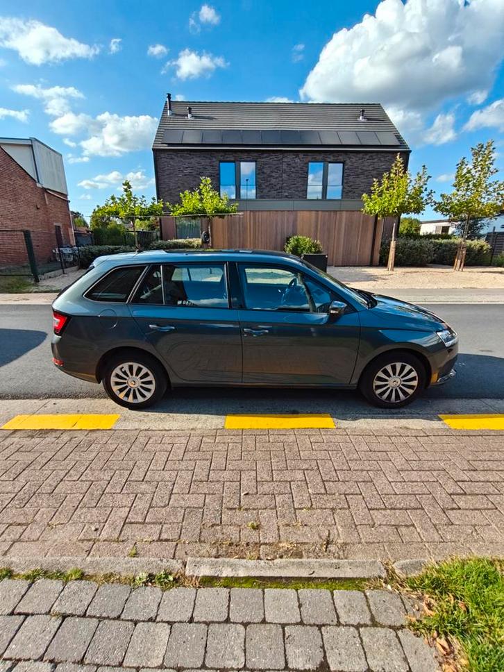 Skoda Fabia 1.0i tsi 2020, Auto's, Skoda, Particulier, Fabia, Benzine, Euro 6, Break, 5 deurs, Handgeschakeld, Ophalen