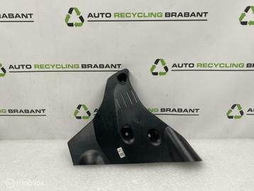 Afdekkap Ophanging Links BMW 1 Serie F40 ORIGINEEL 15677210 beschikbaar voor biedingen