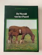 De wereld van het paard, de wonderlijke natuur + poster Beke, Enlèvement ou Envoi, Comme neuf, Chevaux ou Poneys