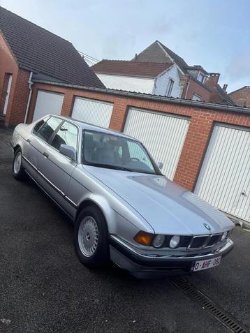 Bmw 730i e32 v8 automatique, Cuir, Argent ou Gris, Achat, 4 portes