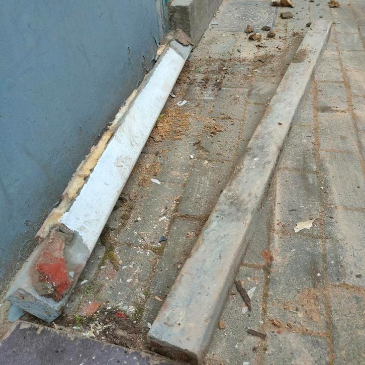 Linteau GRATIS, Doe-het-zelf en Bouw, Metselstenen, Ophalen