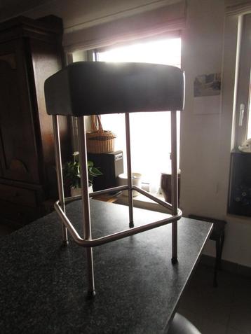 meubelen barkrukken beschikbaar voor biedingen