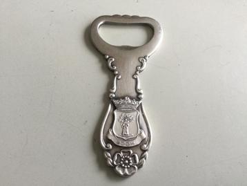 Prachtige, antieke flessenopener met wapenschild “ Boom “ .  beschikbaar voor biedingen