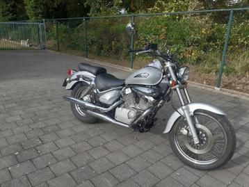 Suzuki Intruder LC 125 CLASSIC  beschikbaar voor biedingen