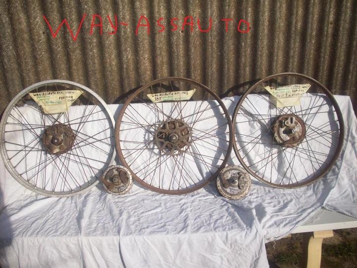Oldtimer wielen bromfiets, Fietsen en Brommers, Brommeronderdelen | Oldtimers, Gebruikt, Overige merken, Overige typen, Ophalen