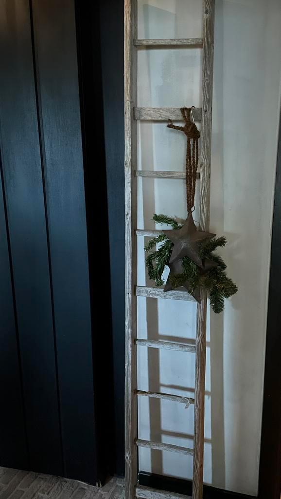 Oude houten ladder, Huis en Inrichting, Woonaccessoires | Overige, Gebruikt, Ophalen