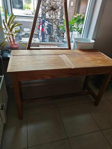 Oude lessenaar - bureau, Enlèvement