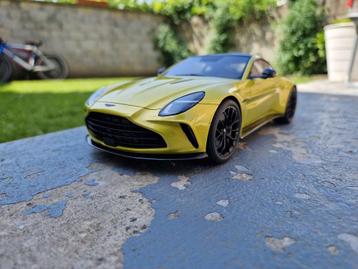 ASTON MARTIN Vantage - Echelle 1/18 - LIMITED - PRIX : 129€ beschikbaar voor biedingen