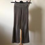 Fluwelen meisjesbroek  / maat134., Kinderen en Baby's, Kinderkleding | Maat 134, Ophalen