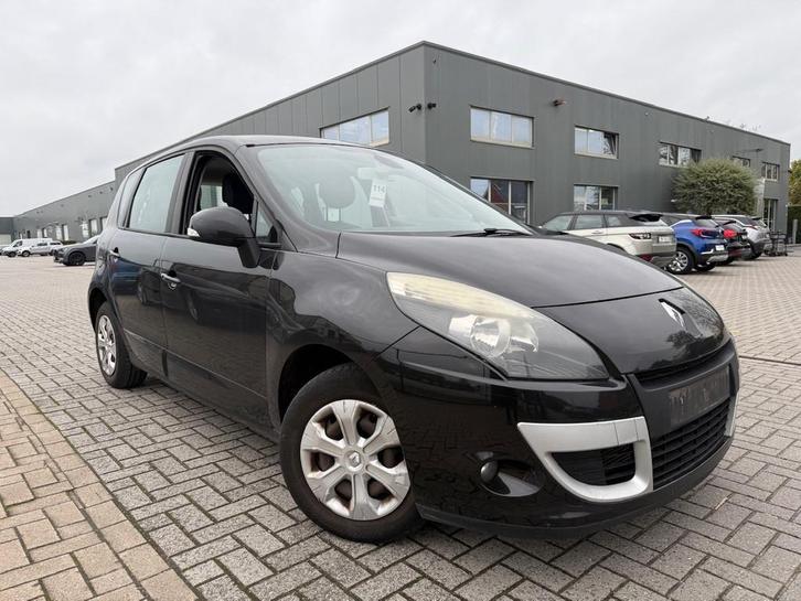 Renault Scénic 1,5 dCi 5 zitplaatsen Navi ONLY EXPORT, Auto's, Renault, Bedrijf, Te koop, Scénic, Diesel, Euro 4, Berline, Handgeschakeld