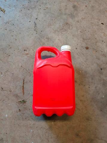 jerrycan 5l beschikbaar voor biedingen