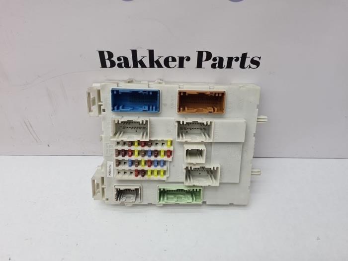 Zekeringkast van een Ford C-Max, Auto-onderdelen, Elektronica en Kabels, Ford, Gebruikt, 3 maanden garantie