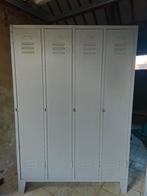 4 deurs vintage locker met grijze poedercoating., Tuin en Terras, Ophalen, Gebruikt