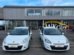 2 stuks van de Renault Clio 3 face 2 in benzine, Auto's, Voorwielaandrijving, Euro 5, Stof, 135 g/km