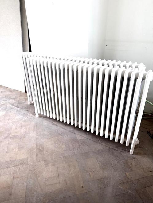 4 radiators in gietijzer, Doe-het-zelf en Bouw, Verwarming en Radiatoren, Gebruikt, Cv-ketel of Combi-ketel, Ophalen