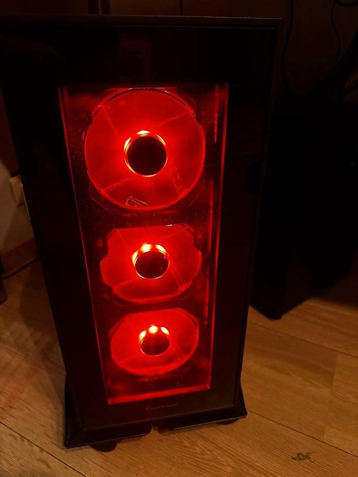 Gaming pc, Computers en Software, Desktop Pc's, Gebruikt, 4 Ghz of meer, HDD, SSD, 16 GB, Met videokaart, Gaming, Ophalen