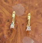 Oorbellen met goud en diamanten, Handtassen en Accessoires, Oorbellen, Ophalen, Hangers, Zo goed als nieuw, Met edelsteen