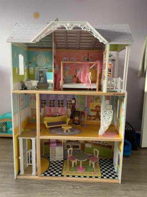 KidKraft Kaylee Houten Poppenhuis (incl. meubeltjes), Kinderen en Baby's, Speelgoed | Poppenhuizen, Zo goed als nieuw, Ophalen