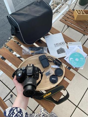 Nikon D5300 DSLR camera – in topstaat beschikbaar voor biedingen