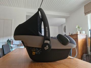 Maxi Cosi Pebble Pro i-size beschikbaar voor biedingen