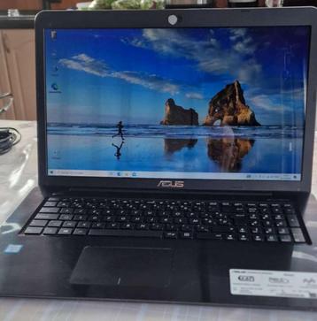 Laptop Asus R753U