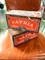 2 stuks Antieke blikken PATRIA Biscuits dozen (prijs vr 2 !), Verzamelen, Overige merken, Koek(jes), Gebruikt, Ophalen of Verzenden
