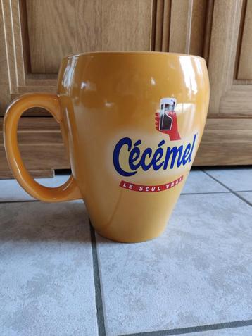 Grote tas Cecemel (3l ..5l ?) beschikbaar voor biedingen